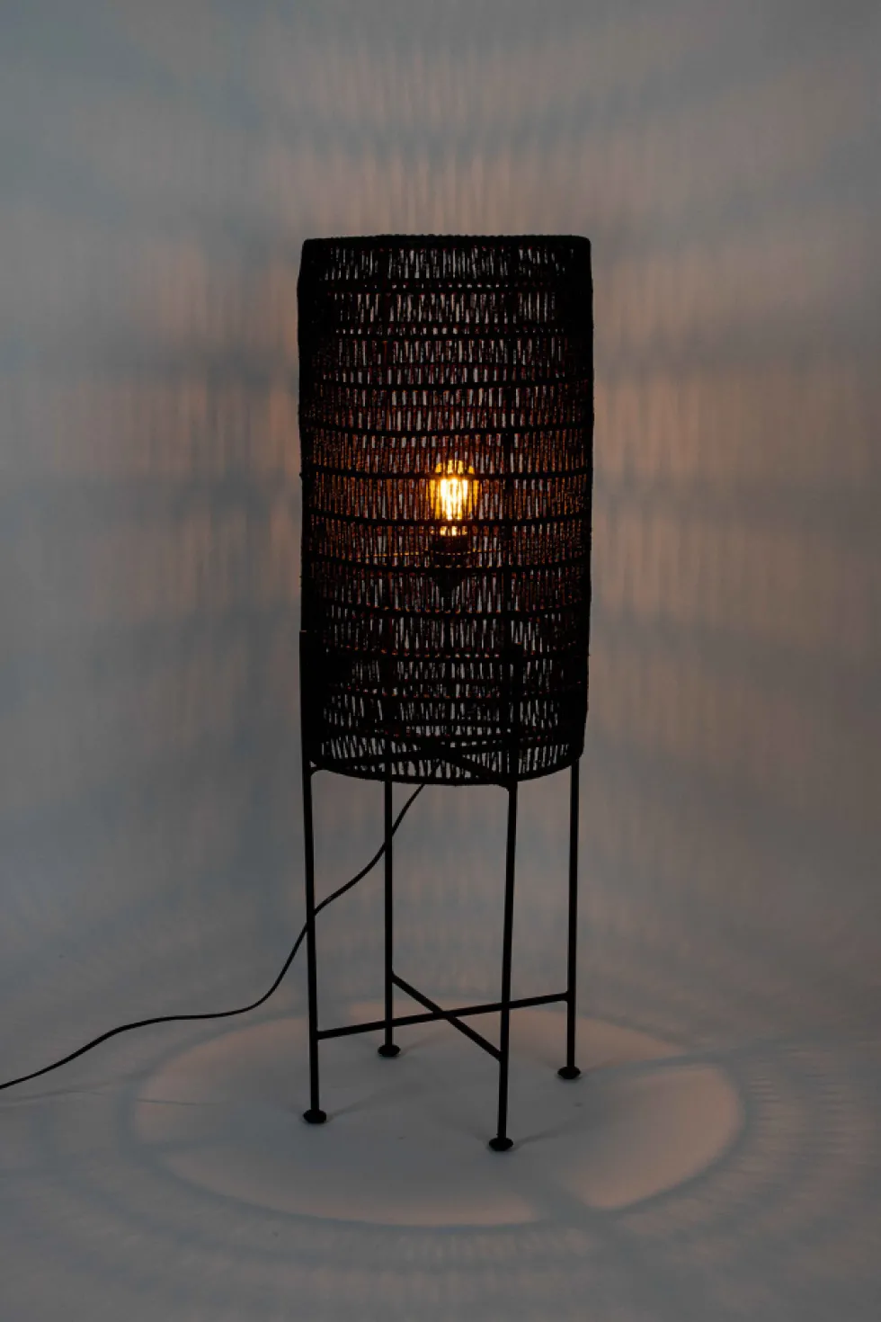 Golvlampa 'Kari' - Svart