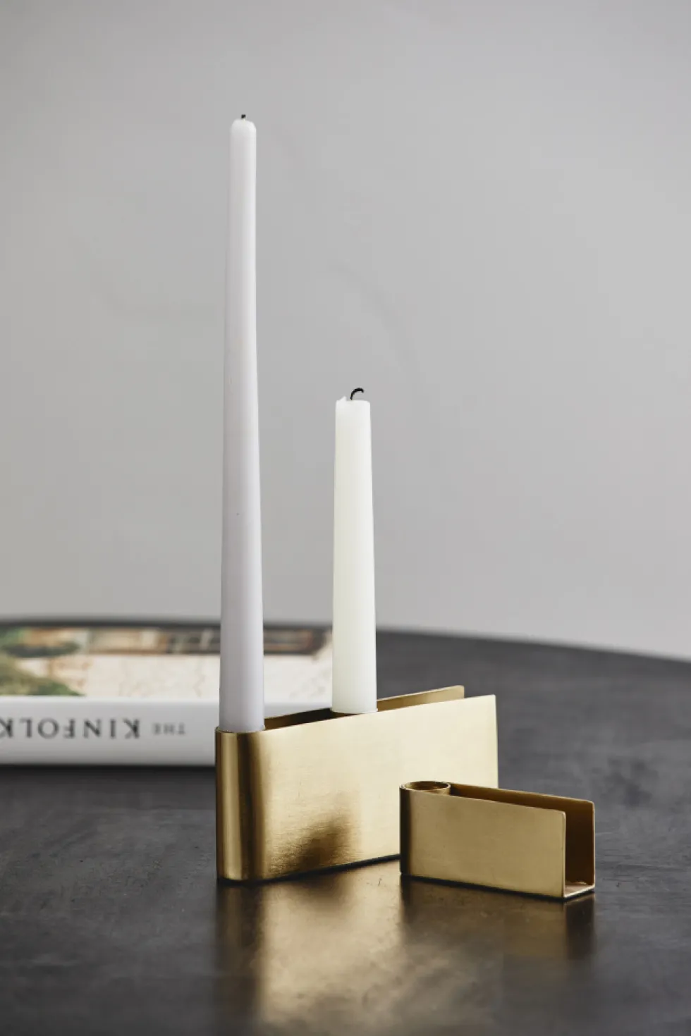 Ljusstake 'GILI' - Gyllene