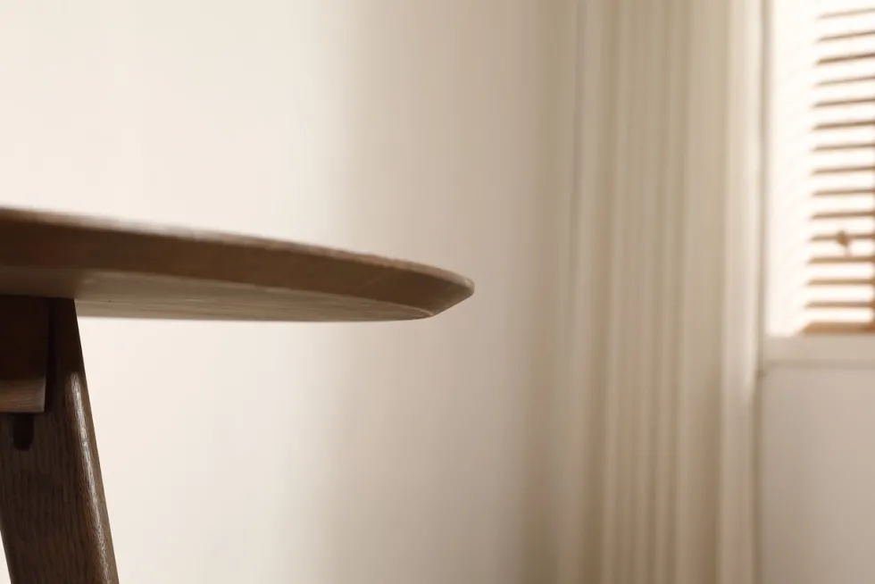 Matbord 'Luma' Runt 115cm - Valnöt