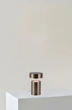 Uppladdningsbar lampa 'Boxholm' - Silver